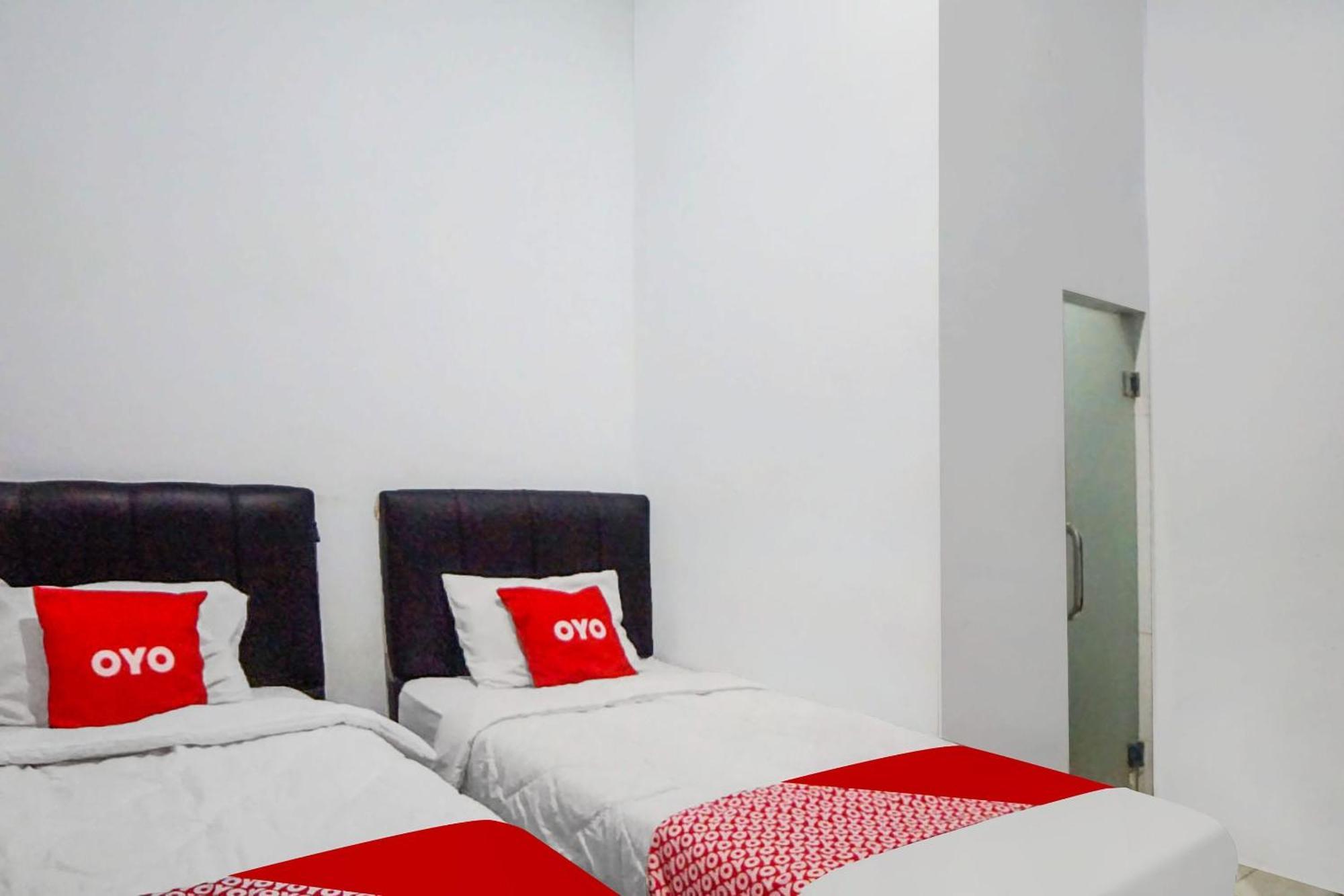 Super Oyo 91627 Wika Wiki Homestay メダン エクステリア 写真