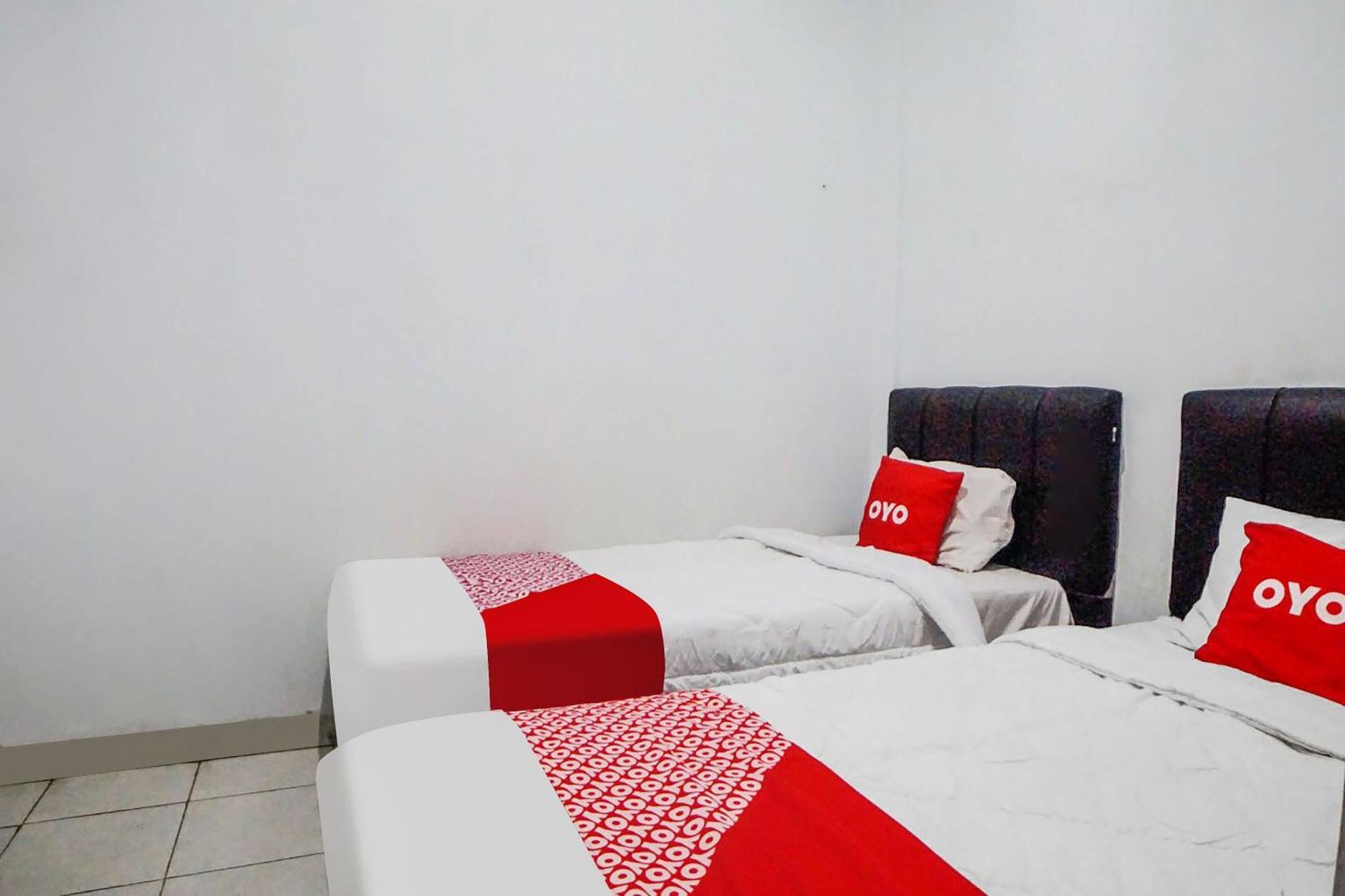 Super Oyo 91627 Wika Wiki Homestay メダン エクステリア 写真