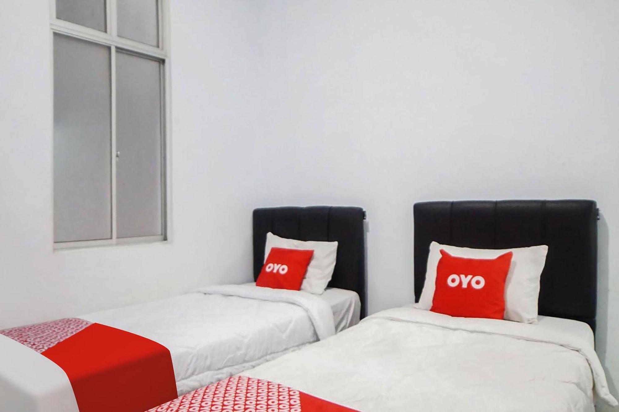 Super Oyo 91627 Wika Wiki Homestay メダン エクステリア 写真