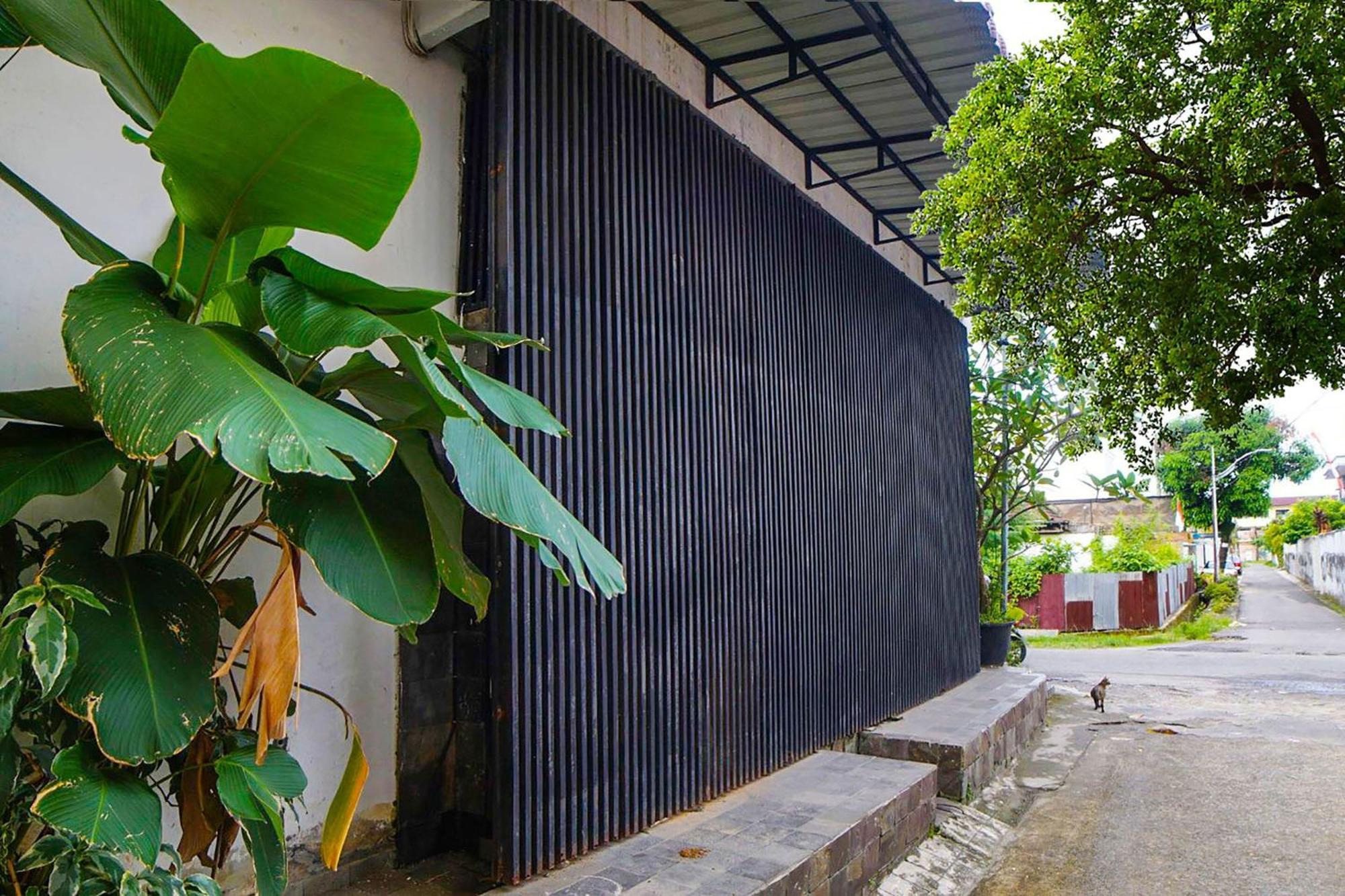 Super Oyo 91627 Wika Wiki Homestay メダン エクステリア 写真