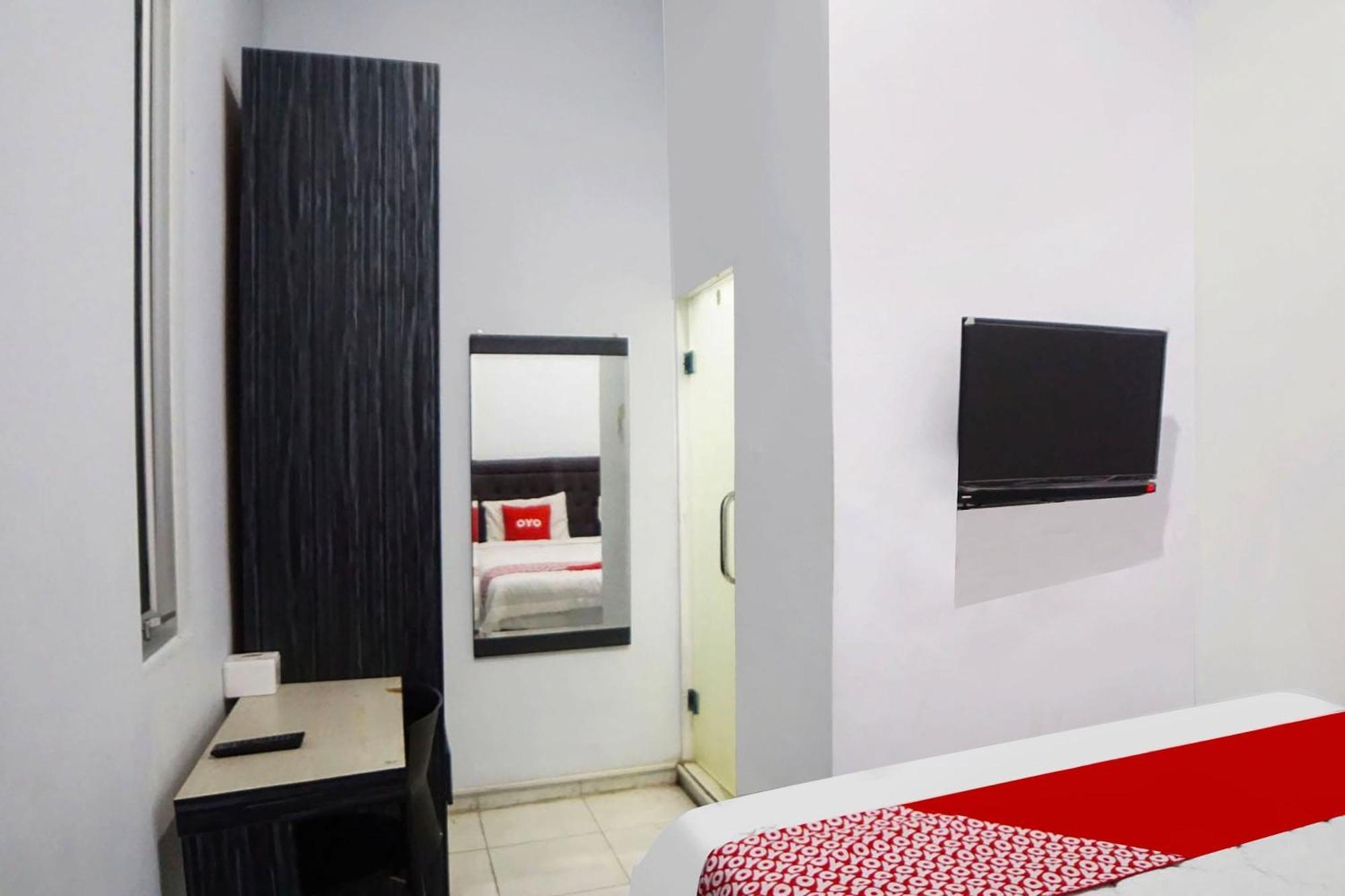 Super Oyo 91627 Wika Wiki Homestay メダン エクステリア 写真