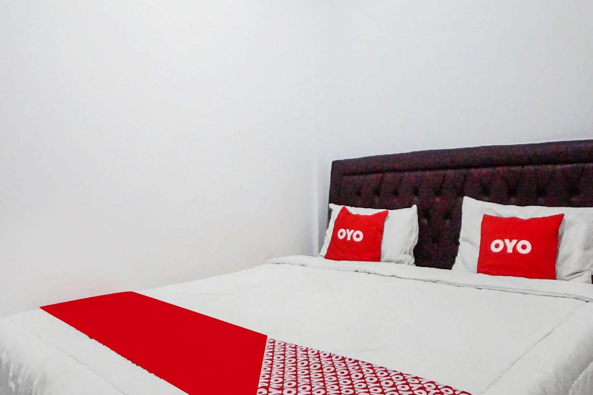 Super Oyo 91627 Wika Wiki Homestay メダン エクステリア 写真
