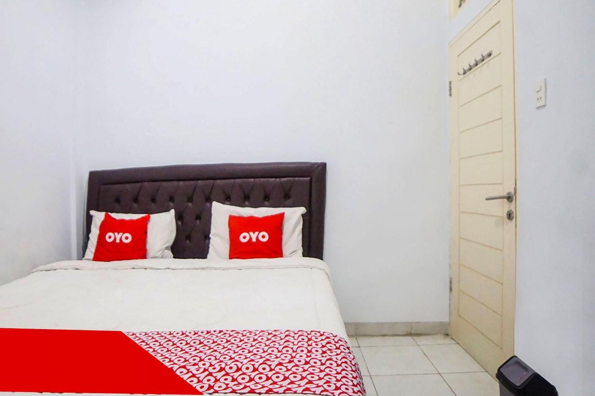 Super Oyo 91627 Wika Wiki Homestay メダン エクステリア 写真